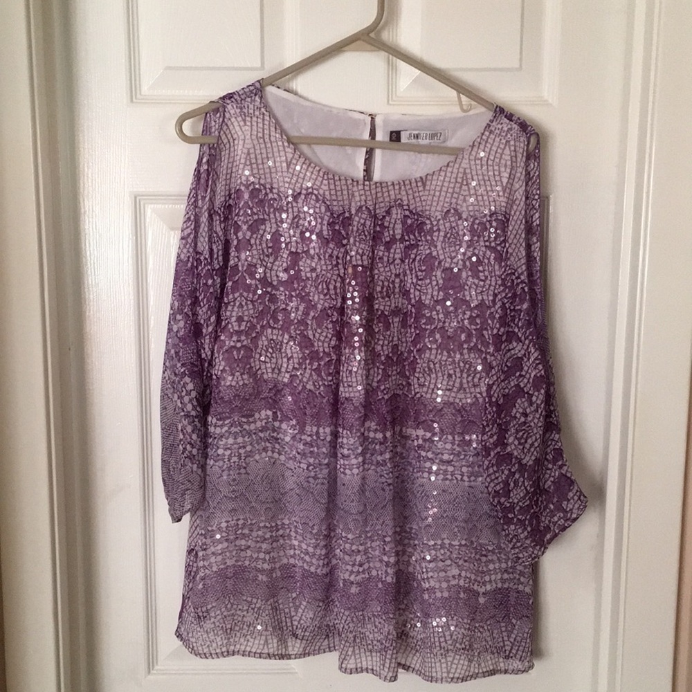 Top by Jennifer Lopez. XL. Cold shoulder 3/4 sleeves.